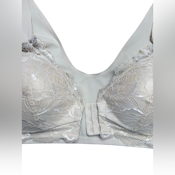NEW, LUCY BREEZE, Front Closure Lace Bra, Natural Beige, 38D - Picture 4 of 8